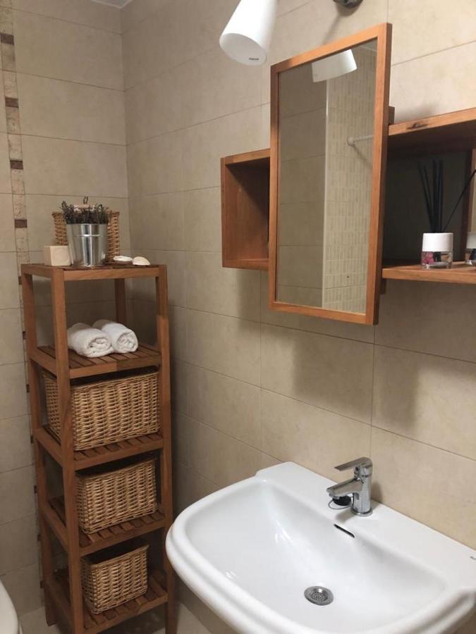 El Nial De L'Andolina Apartman Onís Kültér fotó
